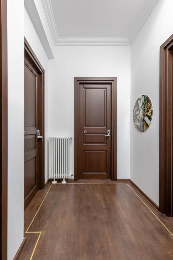 Holt Old Town Luxury Suites Bukareszt Zewnętrze zdjęcie